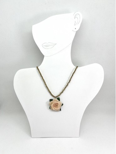 Rosa carne con cristalli dorati